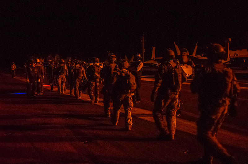 Illustration for article titled SEALs & MARSOC Units Conduct Training From The USS George Washington